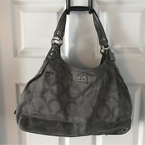 Coach Madison Signature Chainlink Shoulder Bag